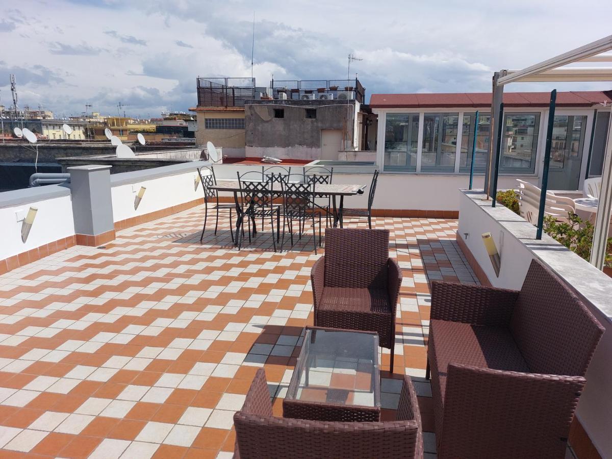 Raggio Di Sole Apartamento Nápoles Exterior foto
