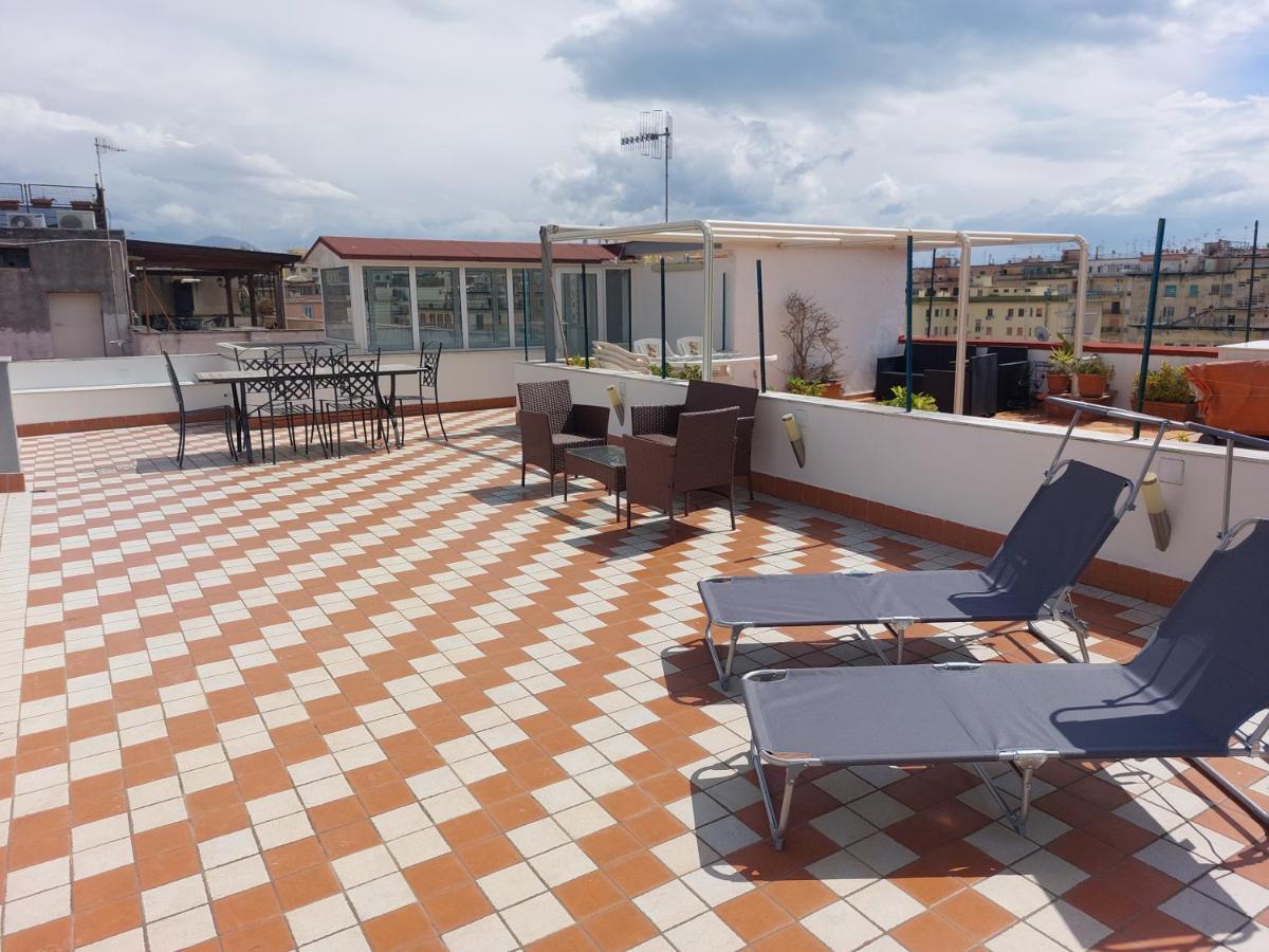 Raggio Di Sole Apartamento Nápoles Exterior foto
